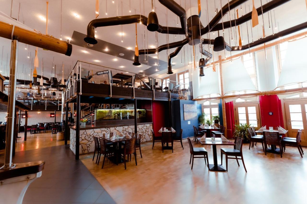 Restaurant Und Alberthafen Pensión